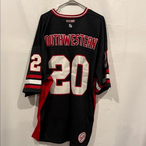 Men's Black and Red Sweatshirt - Picture 6 of 10